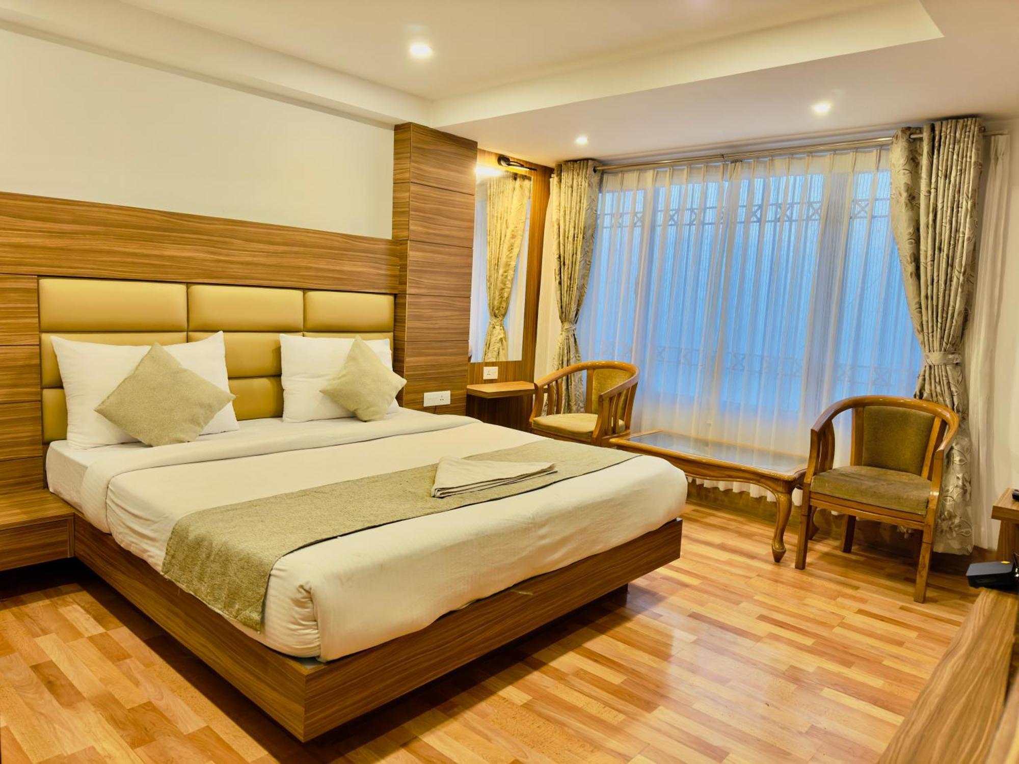 Hotel Bella Vista Darjeeling Near Drc Paid Paking Exterior foto