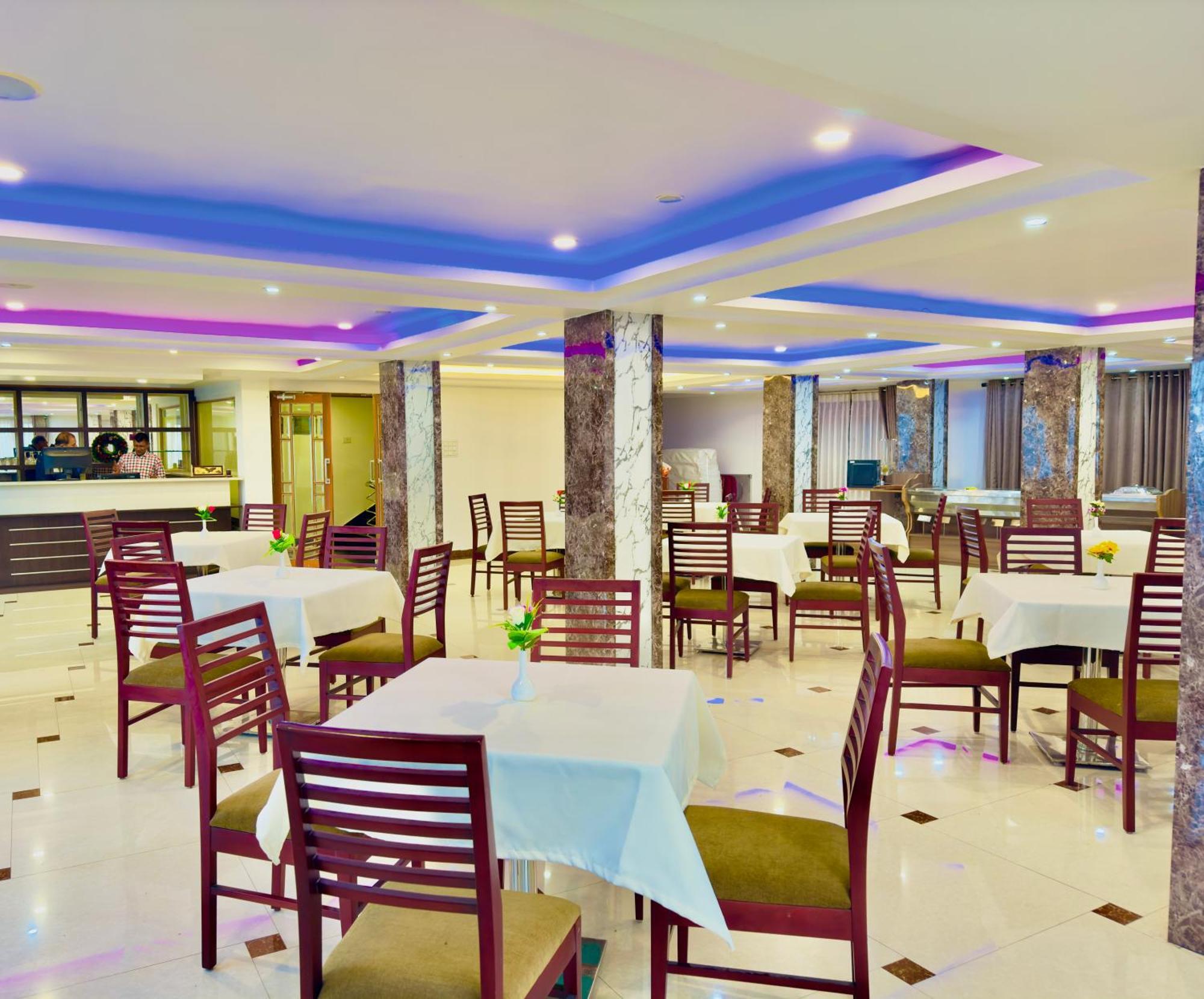 Hotel Bella Vista Darjeeling Near Drc Paid Paking Exterior foto